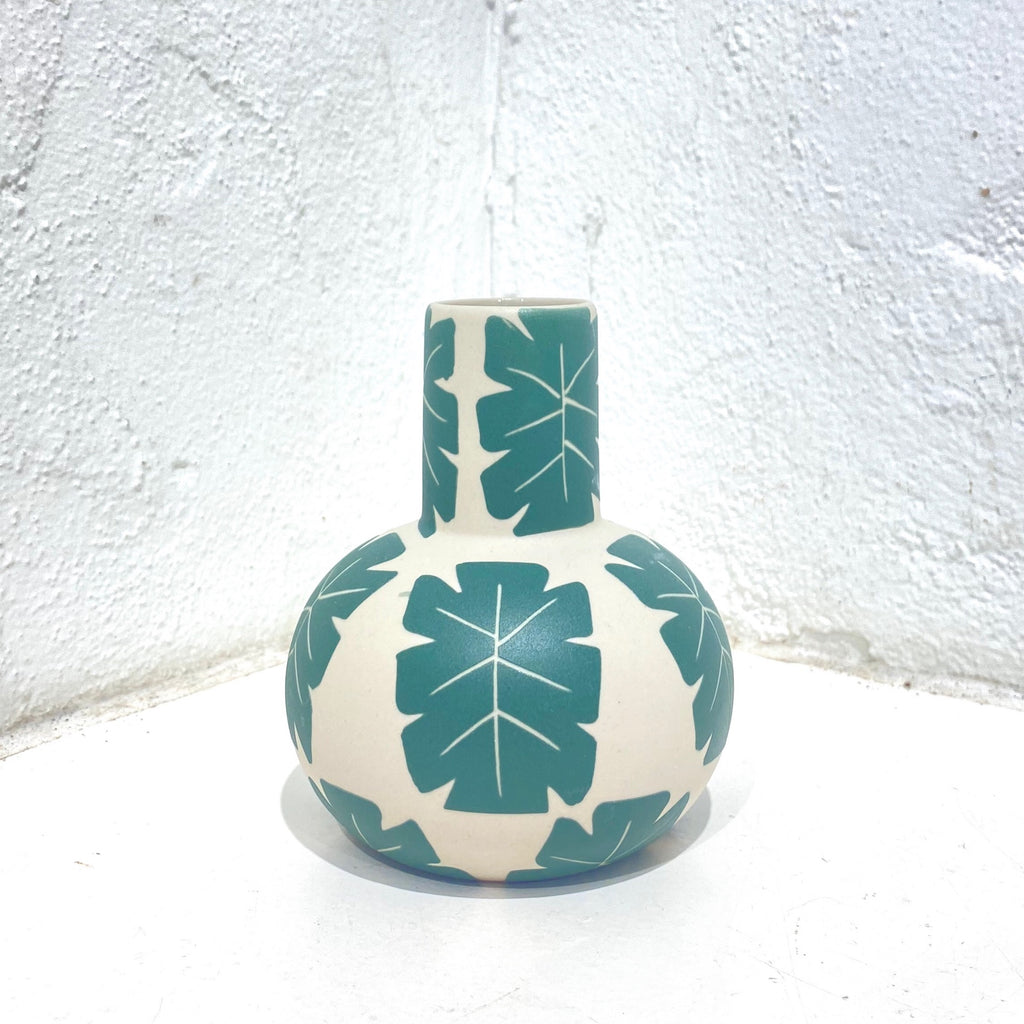 Jones & Co - Happy Vase - Small Green Palm