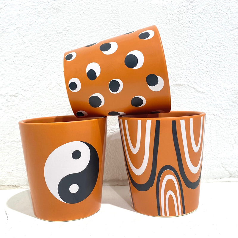 Dualism ceramic pots